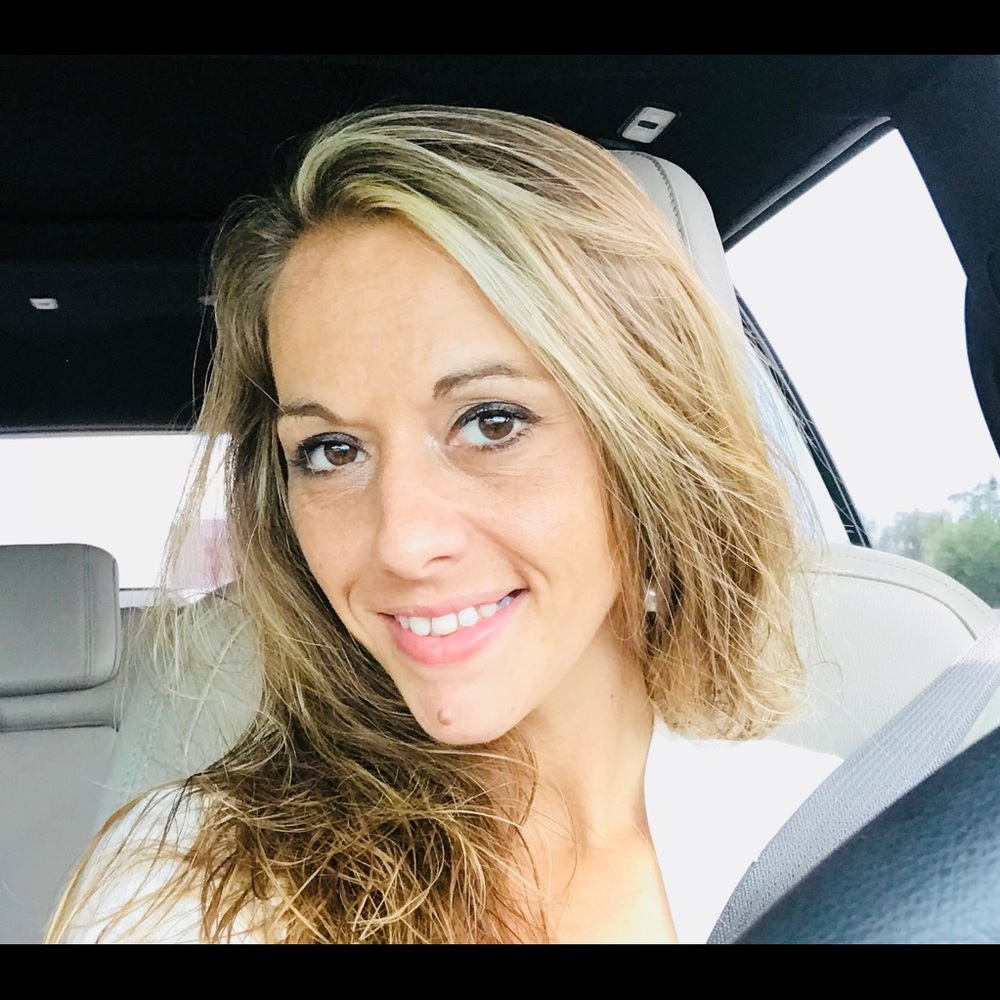Meet your Posher, Carie
